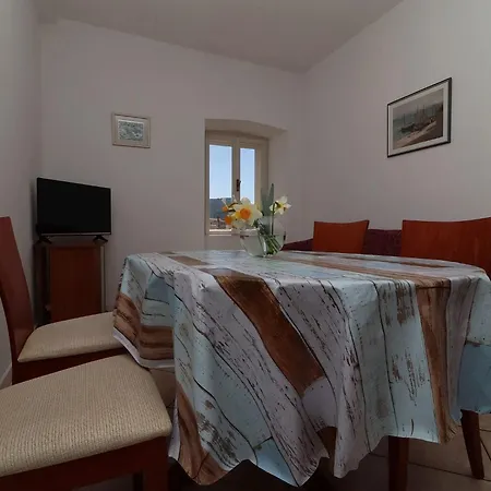 Lepur - Two-bedroom With Terrace * Slano