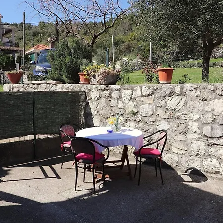 Apartment Lepur - Two-bedroom With Terrace *