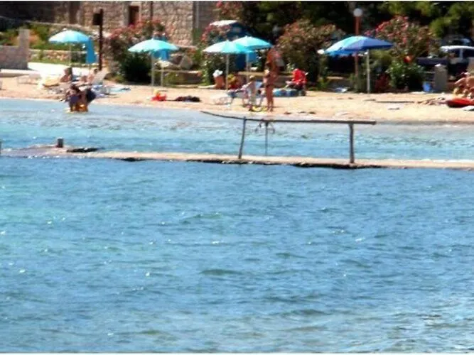 Lepur - Two-bedroom With Terrace شقة *